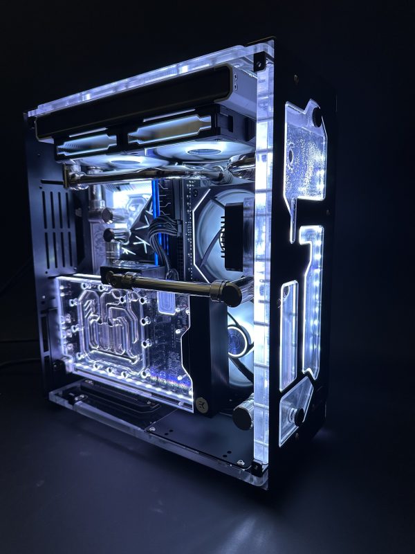 Stream-S Build By Invicta Gaming (5)