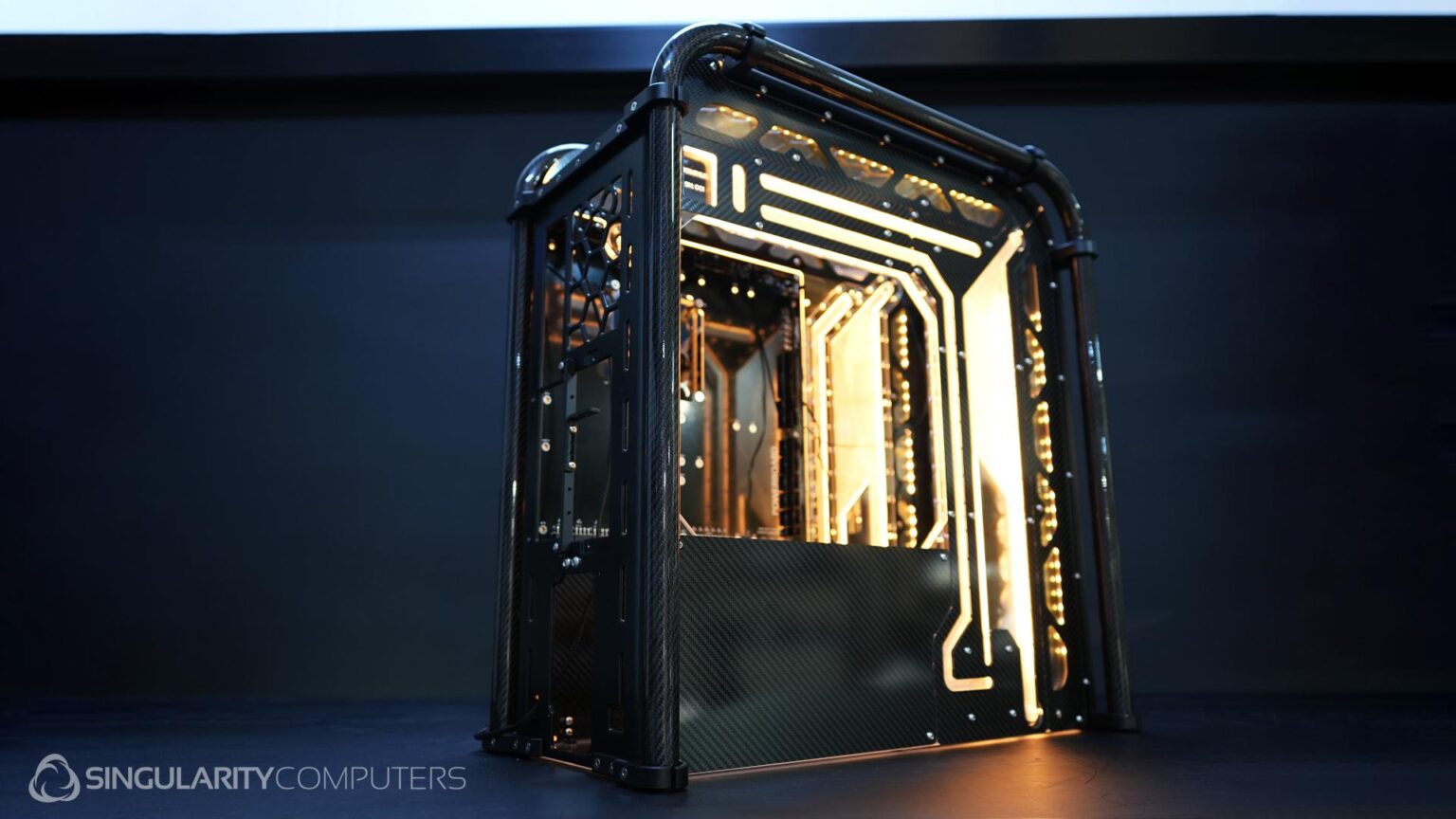 Dominus Limited Edition Water-cooling Case - Singularity Computers