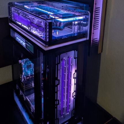 Build By Georg - Singularity Computers